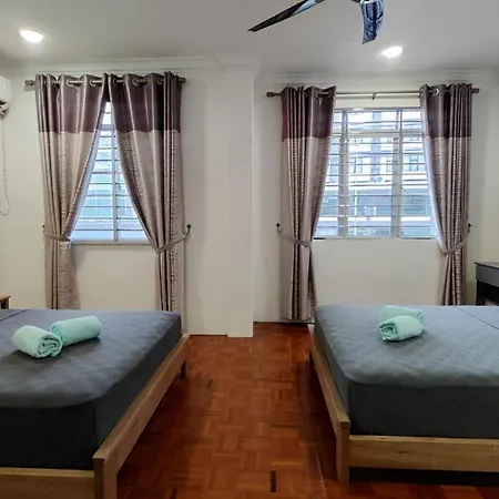 Tar2 @One Homestay, 4 Bedrooms Sibu Exterior photo