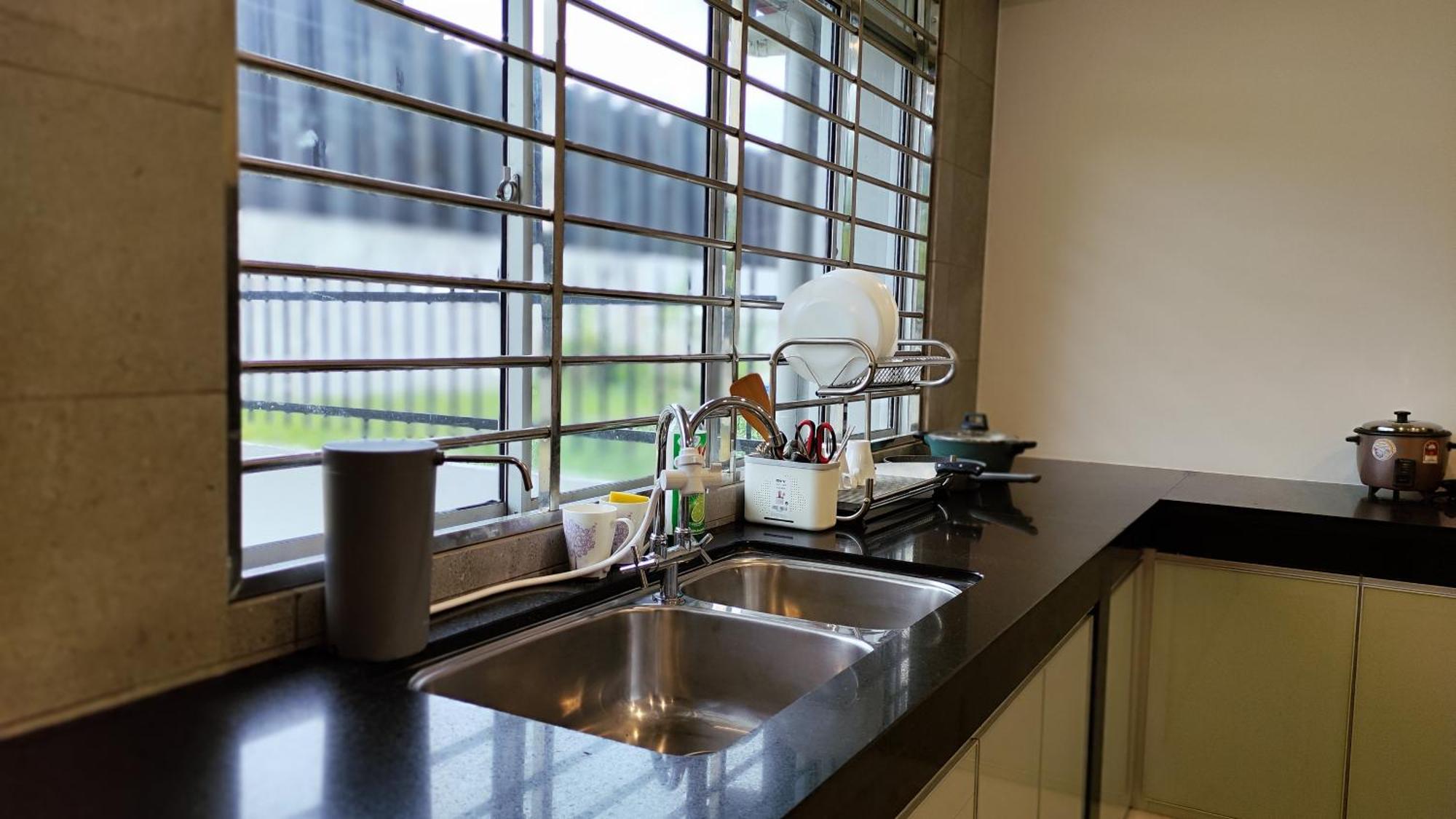 Tar2 @one Homestay, 4 Bedrooms * Sibu